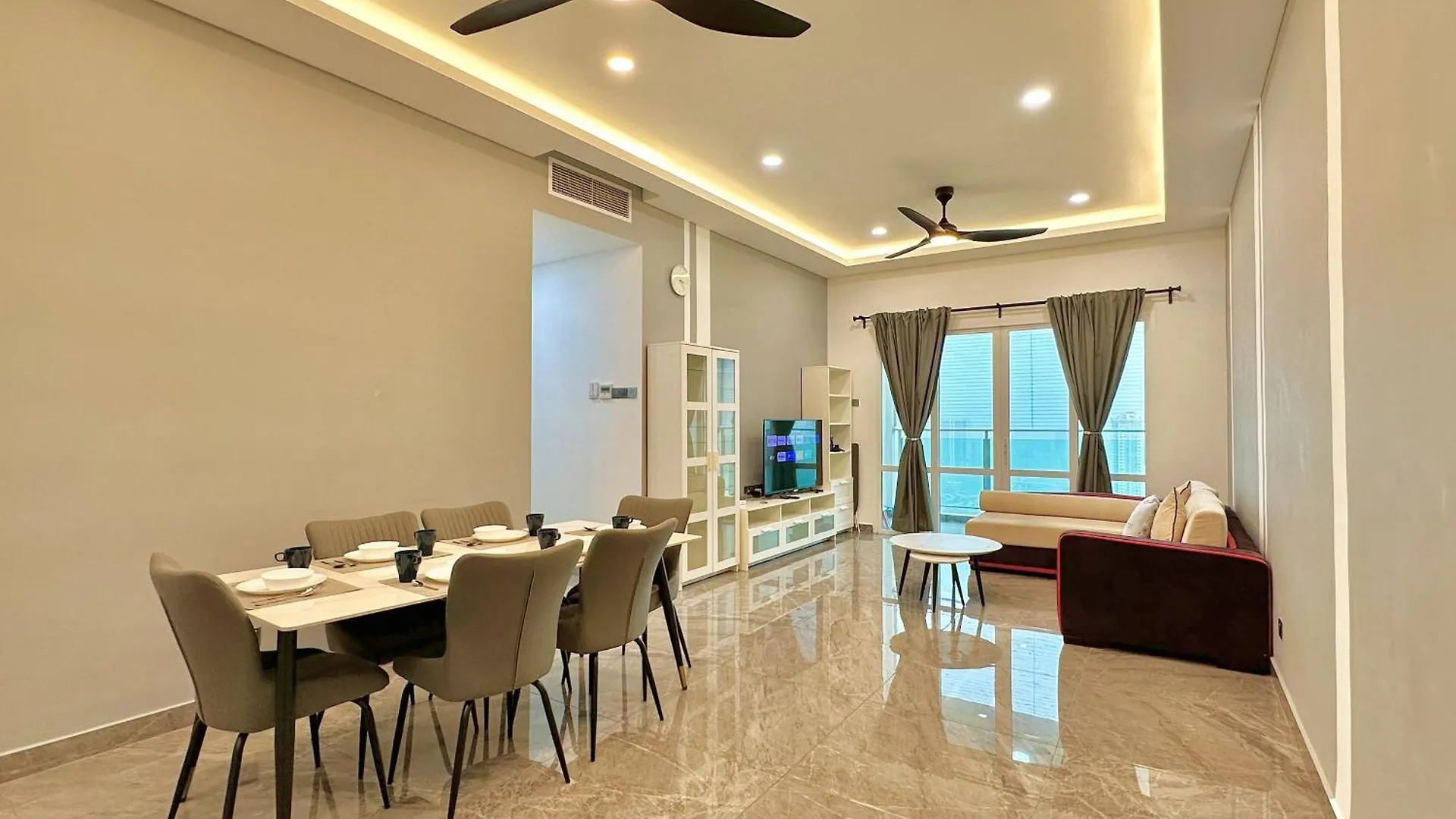 Tritower Residence Johor Bahru By Stayrene 0*,