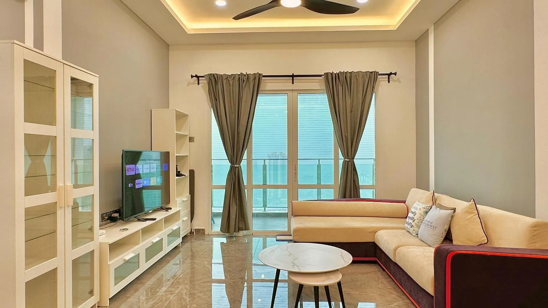 Lägenhet Tritower Residence Johor Bahru By Stayrene Malaysia