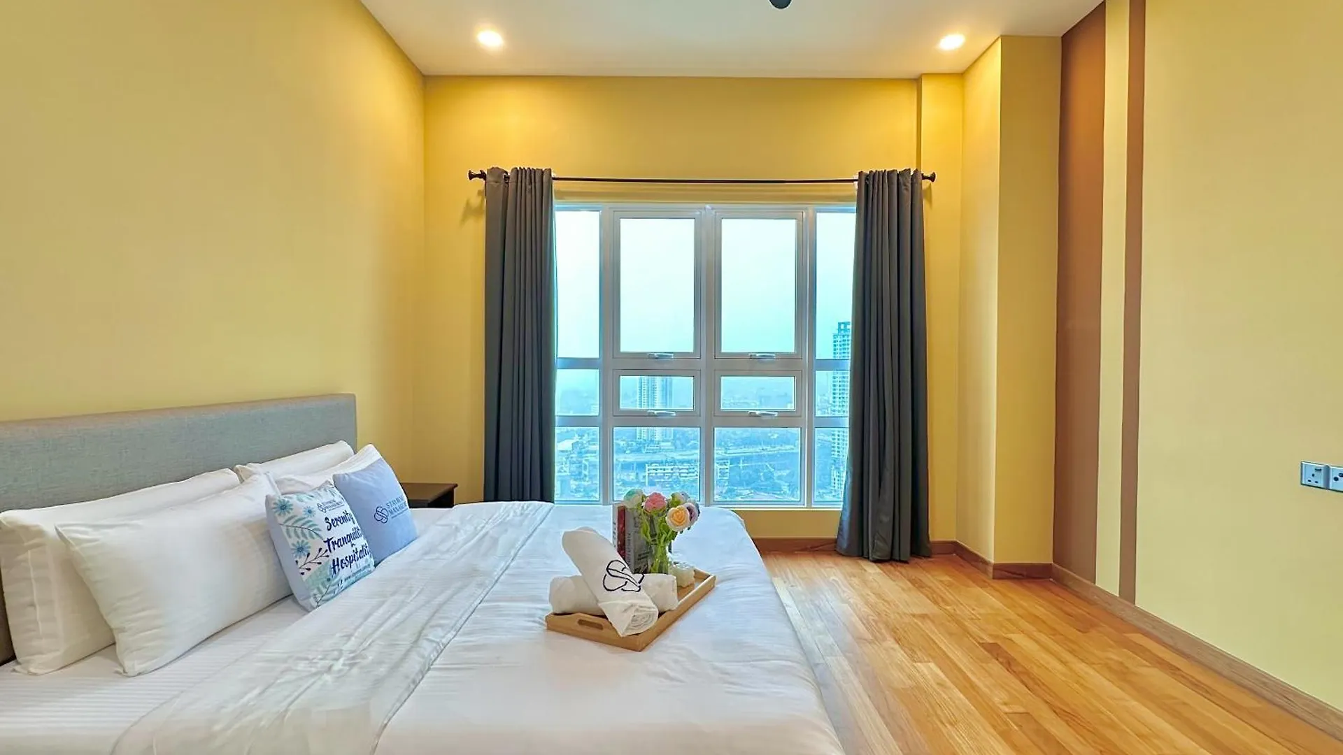 Tritower Residence Johor Bahru By Stayrene 0*,